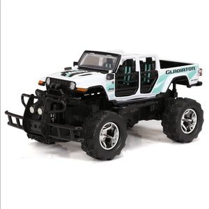New Bright 1:14 Jeep Gladiator Remote Control Truck